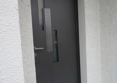 Rénovation porte entrée Yzeures-sur-Creuse