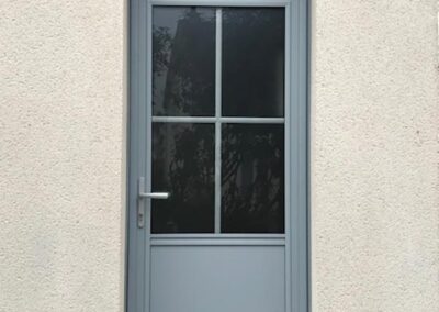 Rénovation porte entrée Yzeures-sur-Creuse