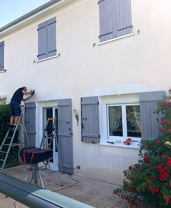 stores exterieurs Yzeures-sur-Creuse